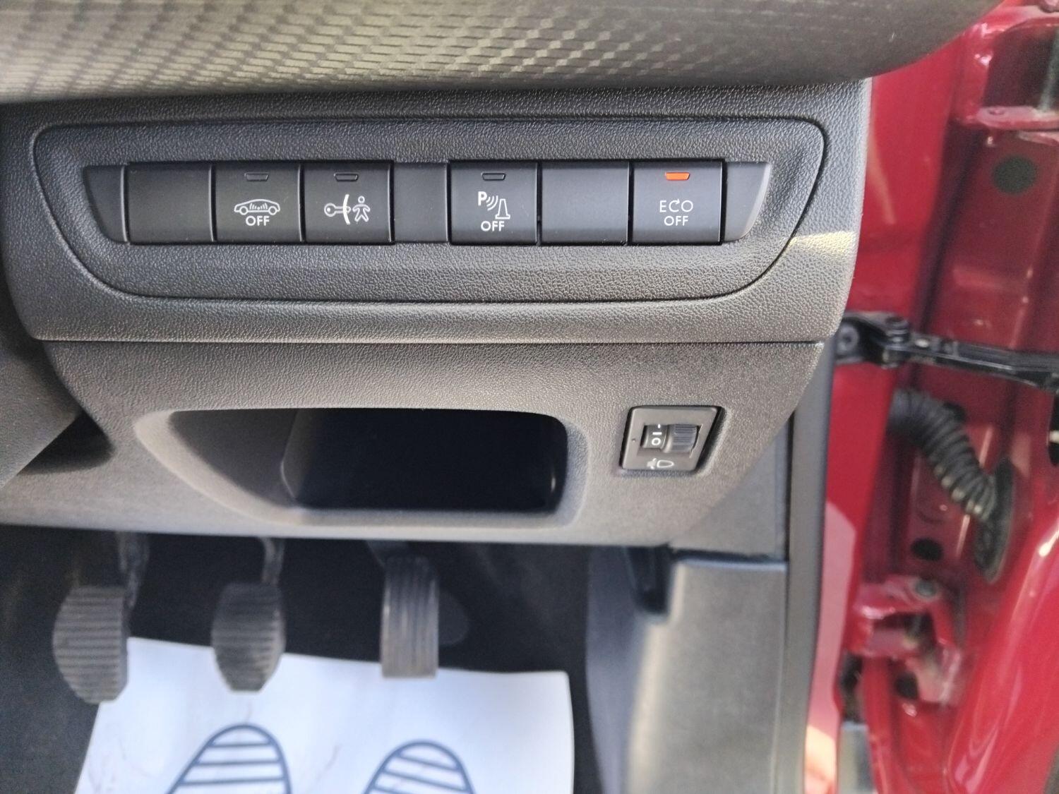 Used Peugeot 2008 2019 for sale - 77464938: Photo 18