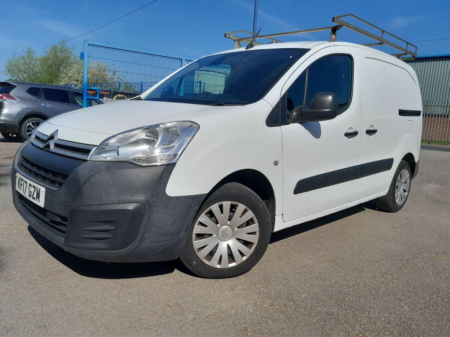 Used Citroen Berlingo 2017 for sale - 76769186: Photo 2