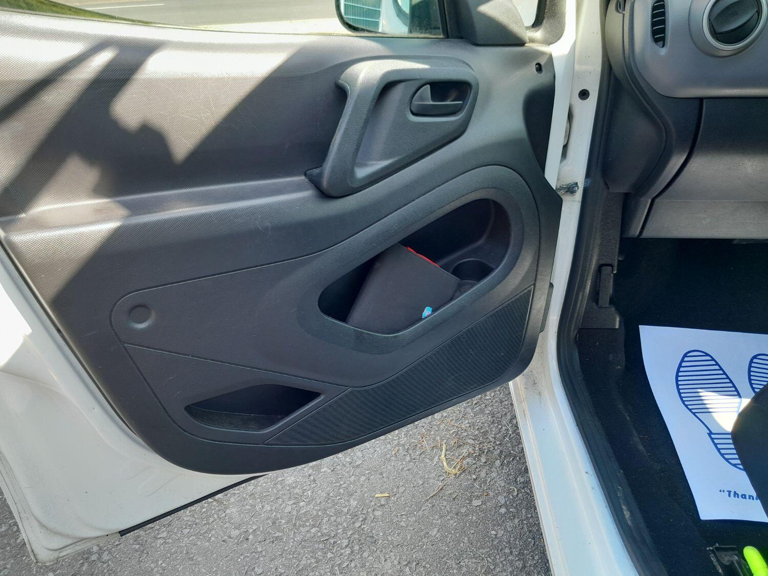 Used Citroen Berlingo 2017 for sale - 77464763: Photo 15