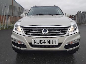 Used Ssangyong Rexton 2014 for sale - 76982763: Photo