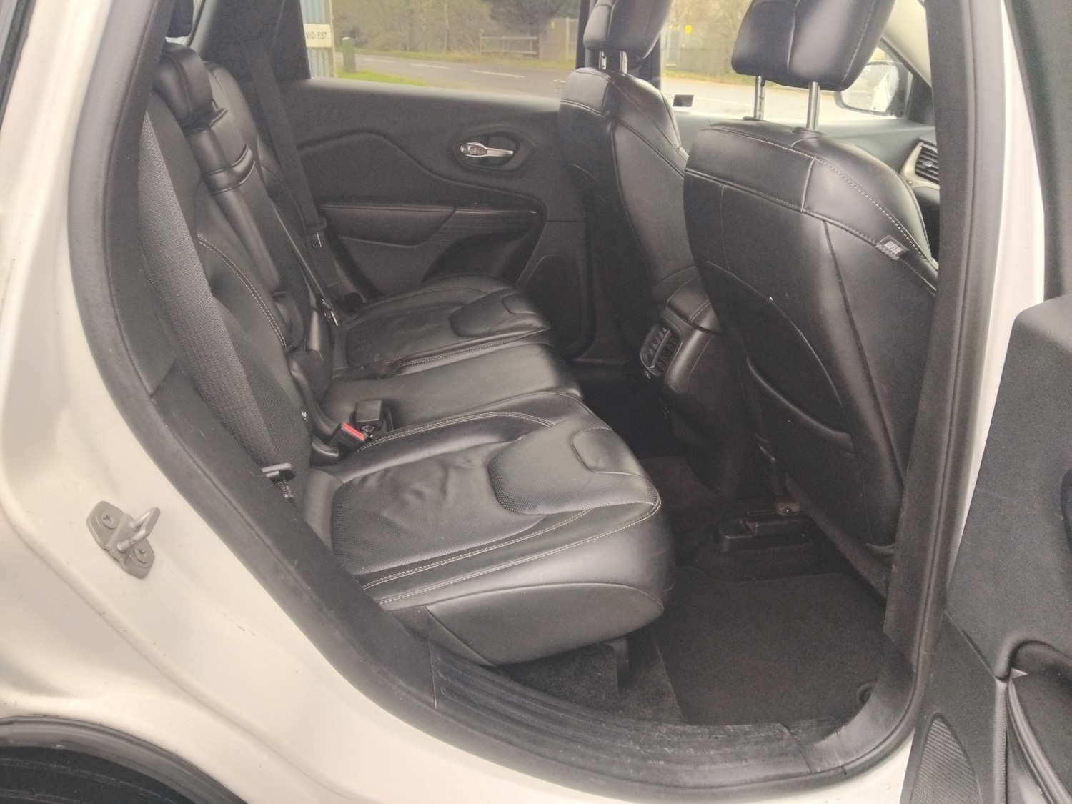 Used Jeep Cherokee 2015 for sale - 76982758: Photo 15