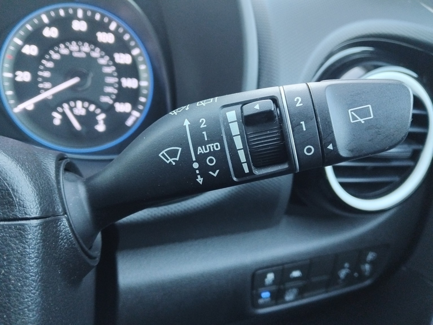 Used Hyundai KONA 2019 for sale - 77954045: Photo 24