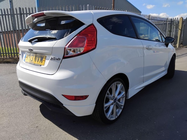 Used Ford Fiesta 2013 for sale - 74858959: Photo 5