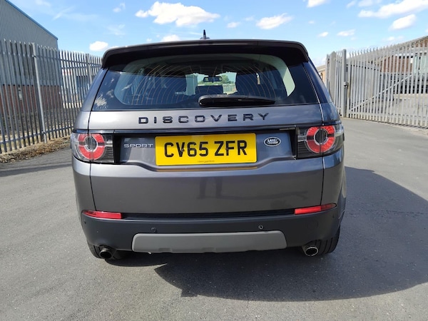 Used Land Rover Discovery Sport 2015 for sale - 74858854: Photo 6