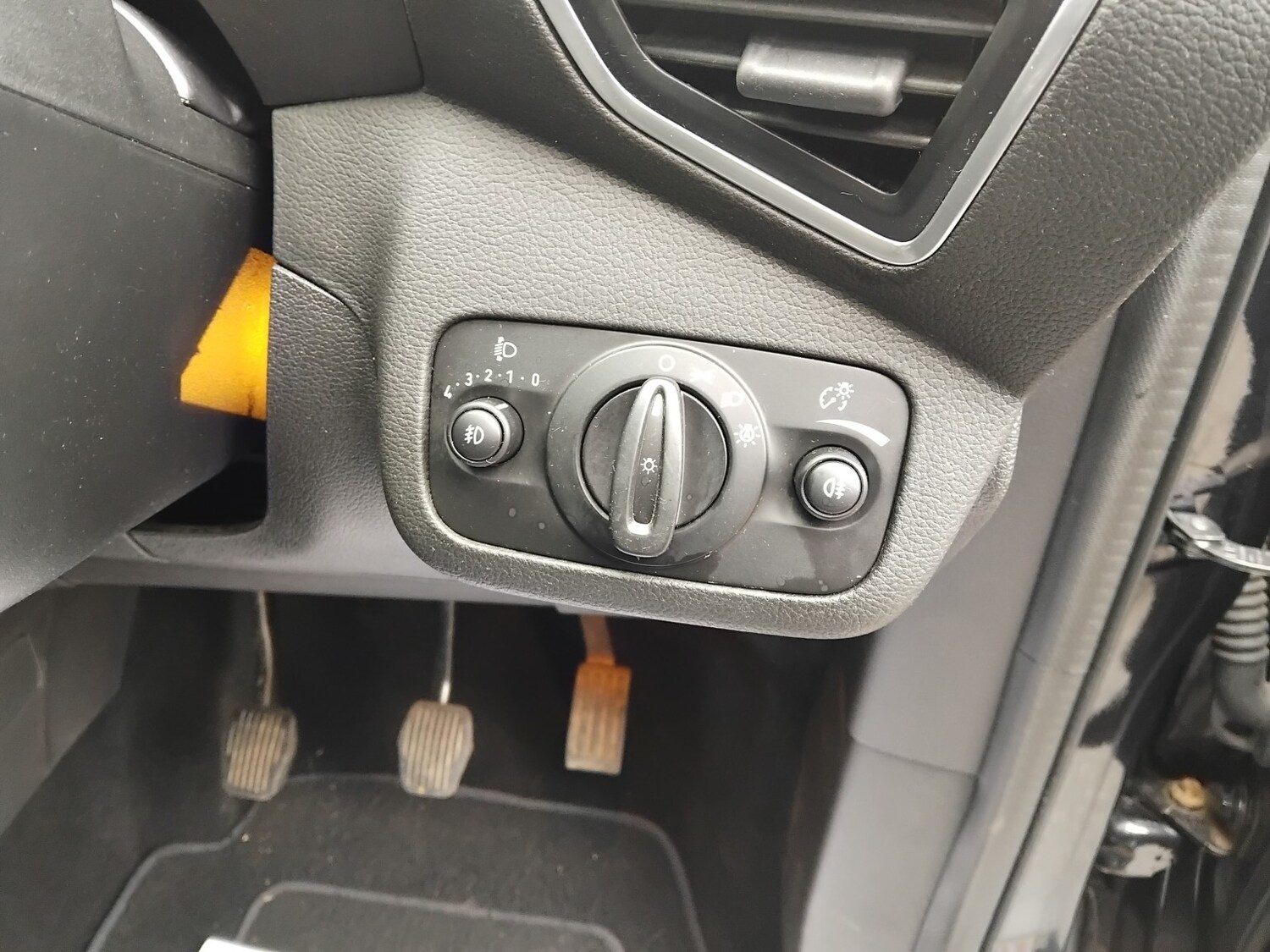 Used Ford Kuga 2013 for sale - 77508579: Photo 14