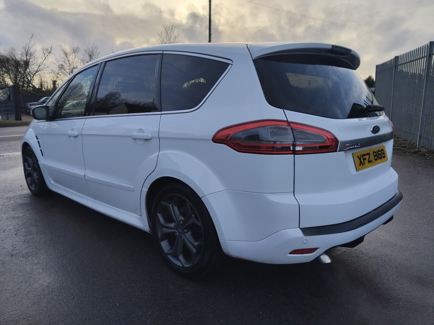 Used Ford S-Max 2012 for sale - 77385305: Photo 6