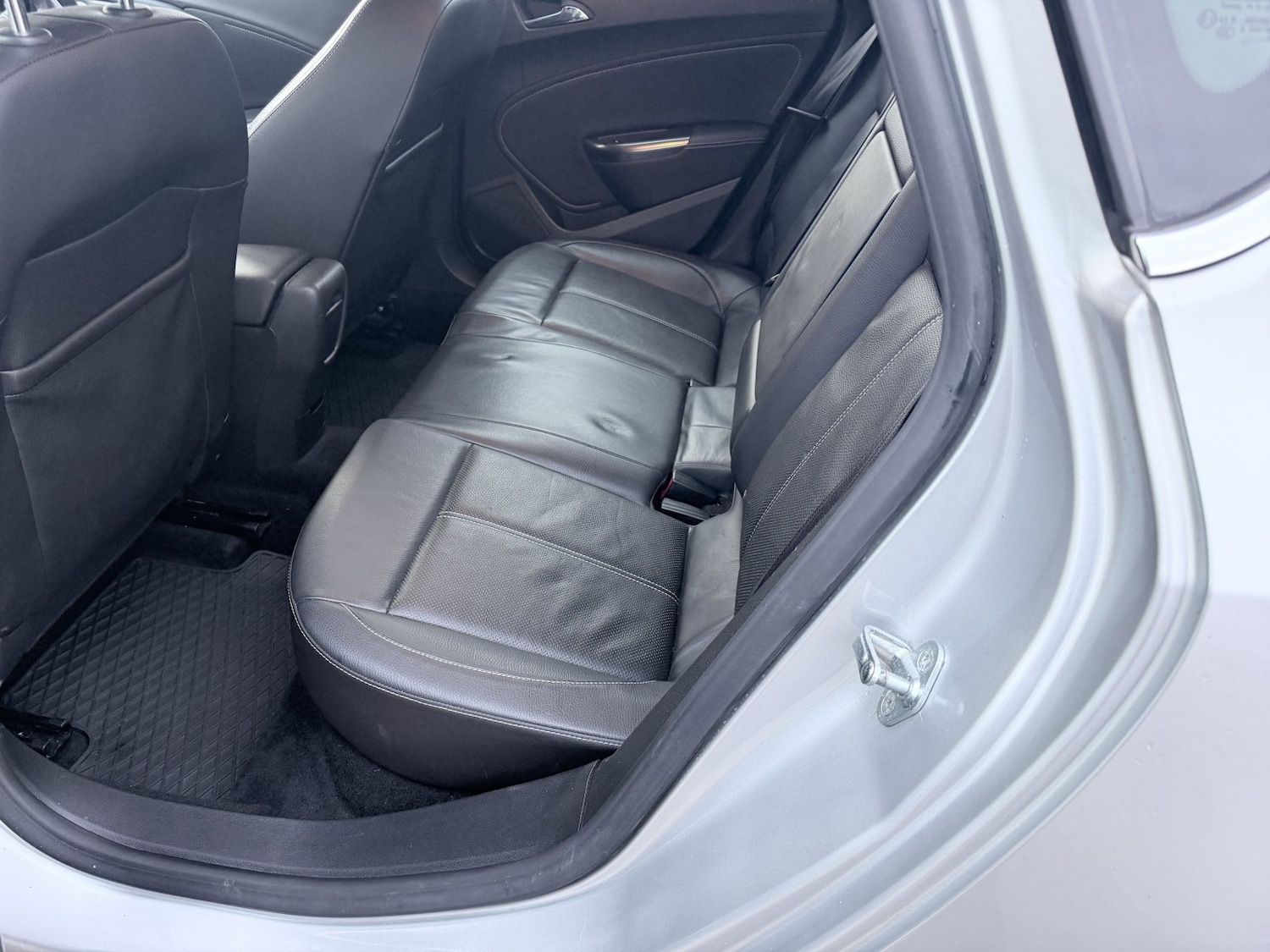 Used Vauxhall Astra 2010 for sale - 77201278: Photo 14