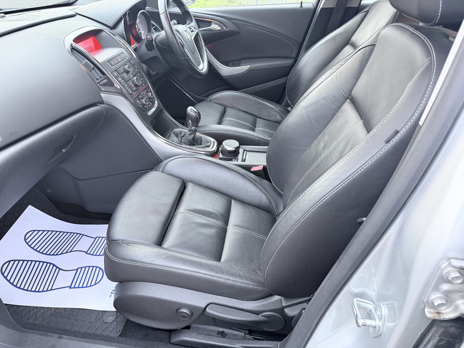 Used Vauxhall Astra 2010 for sale - 77201278: Photo 15