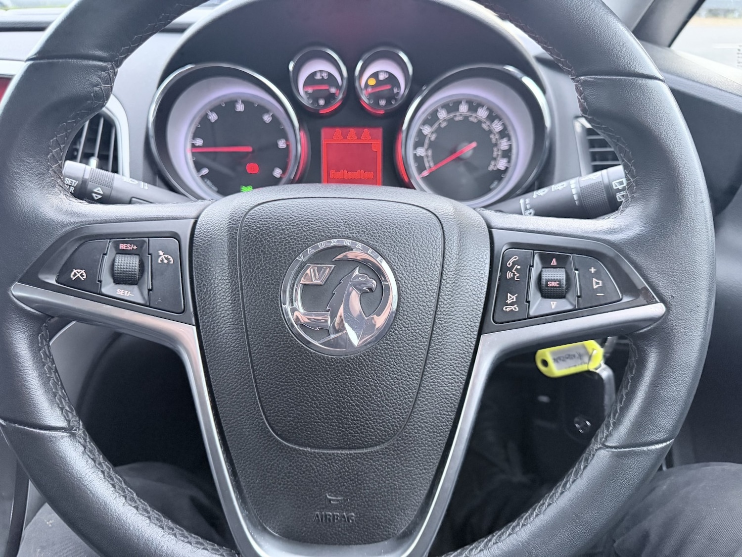 Used Vauxhall Astra 2010 for sale - 77201278: Photo 16