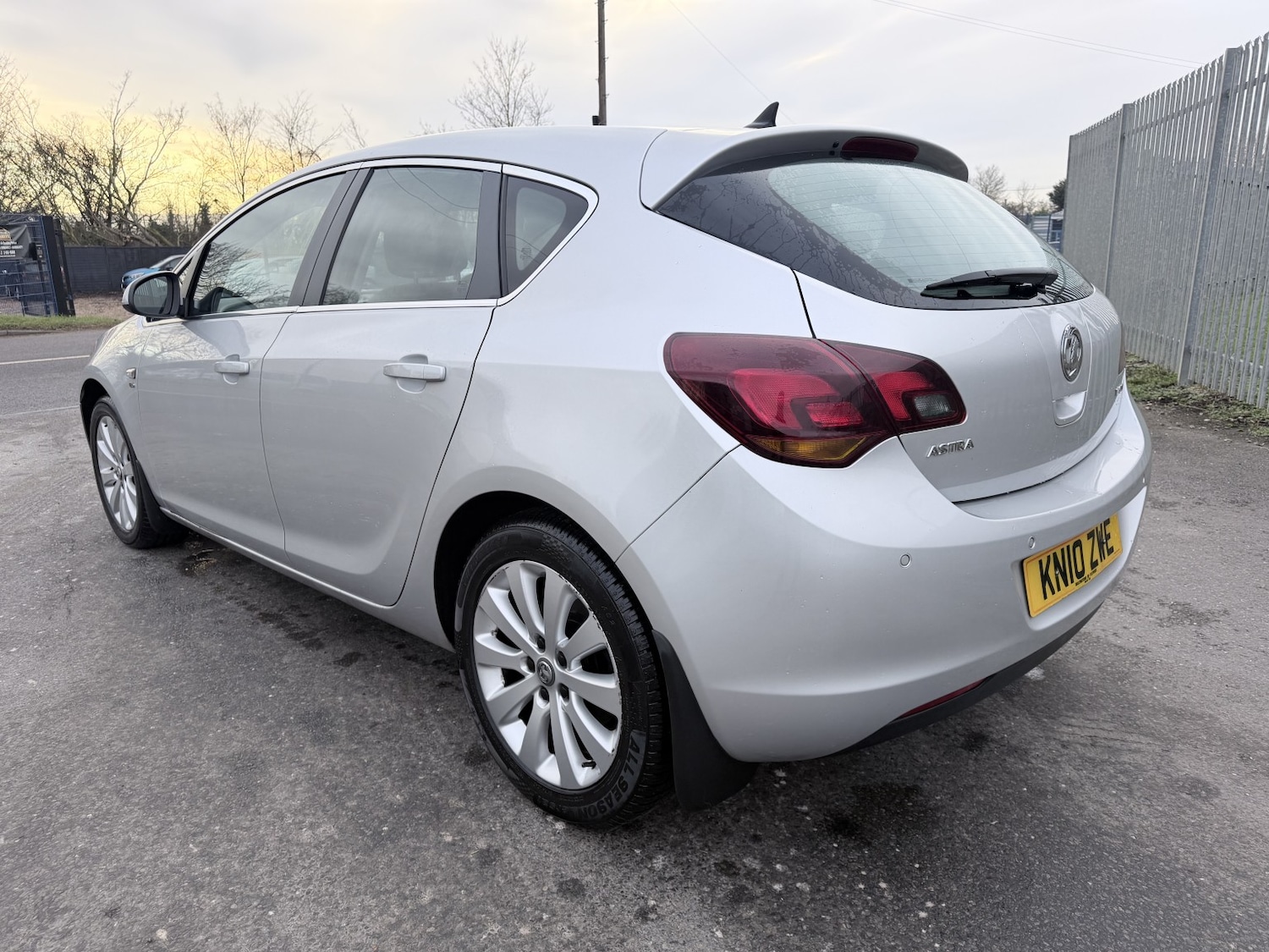 Used Vauxhall Astra 2010 for sale - 77201278: Photo 7