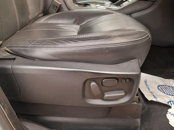 Used Land Rover Discovery 4 2014 for sale - 74858966: Photo 12