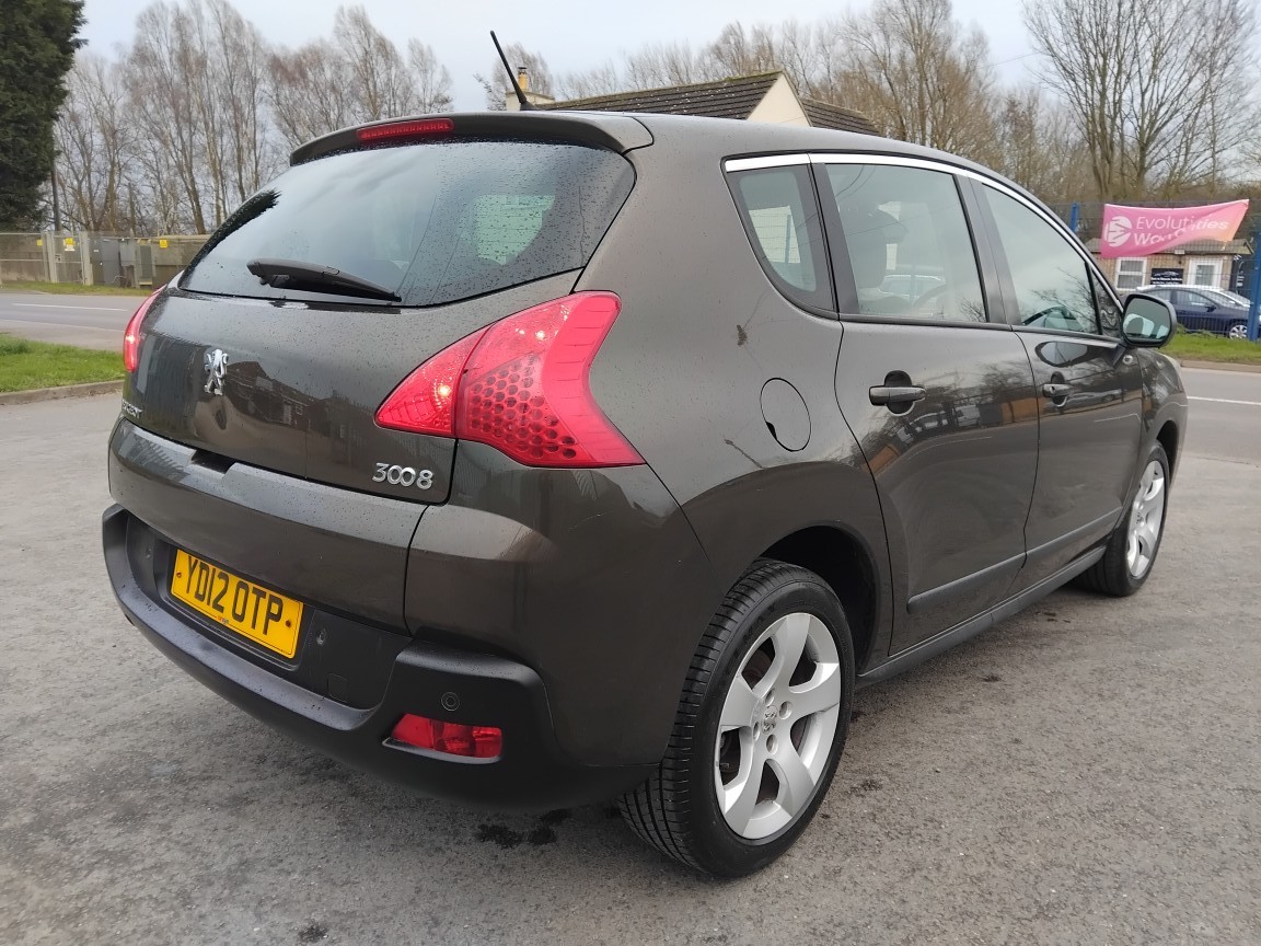 Used Peugeot 3008 2012 for sale - 77735746: Photo 5