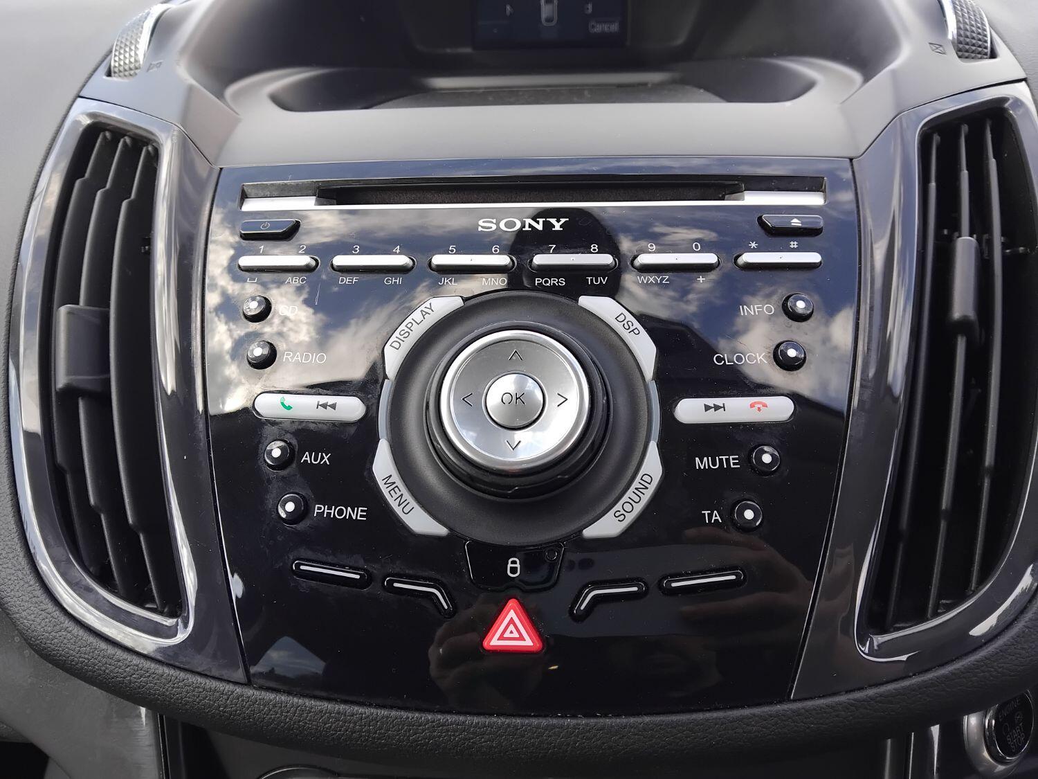 Used Ford Kuga 2015 for sale - 76794277: Photo 17