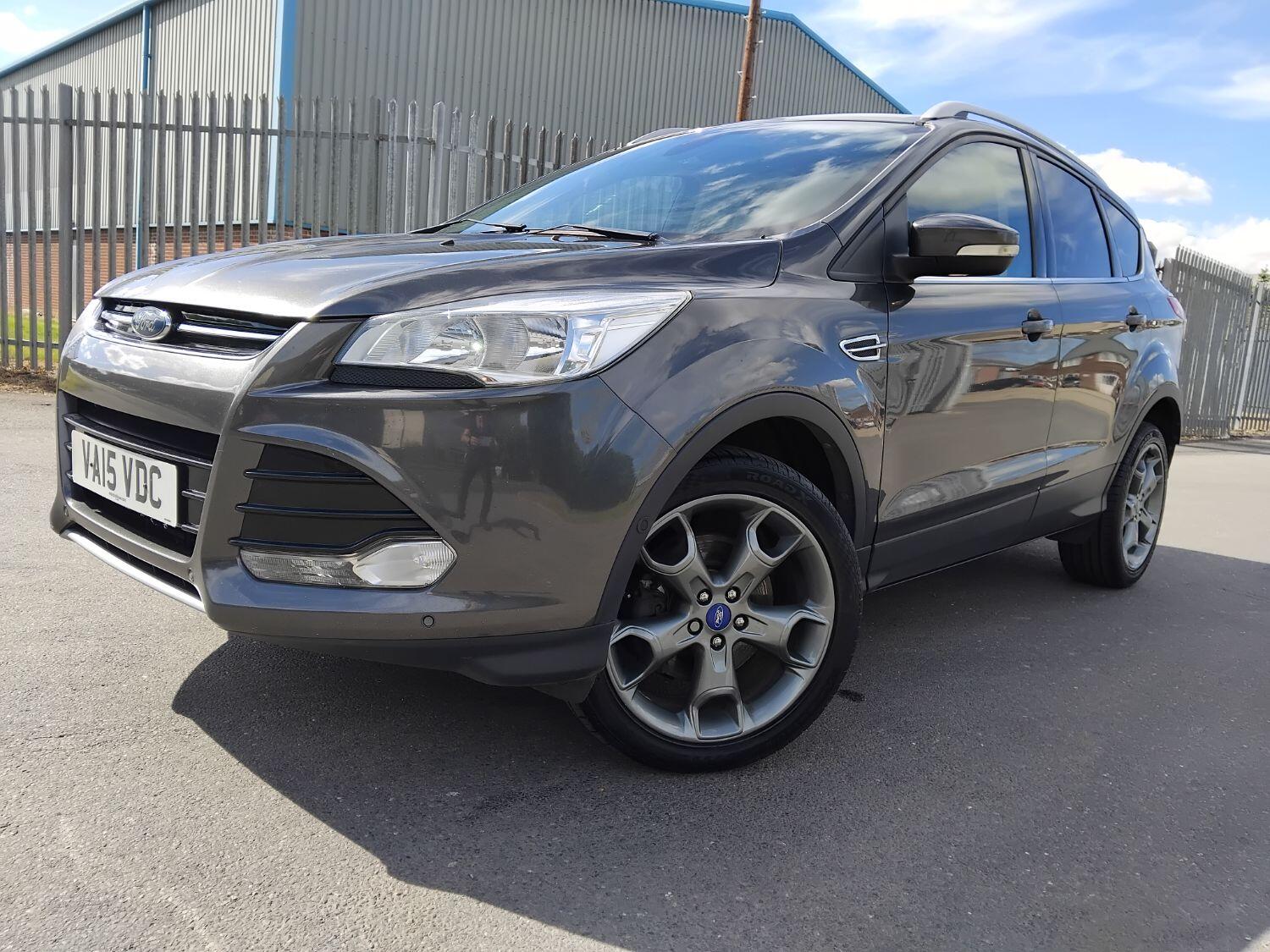 Used Ford Kuga 2015 for sale - 76794277: Photo 2