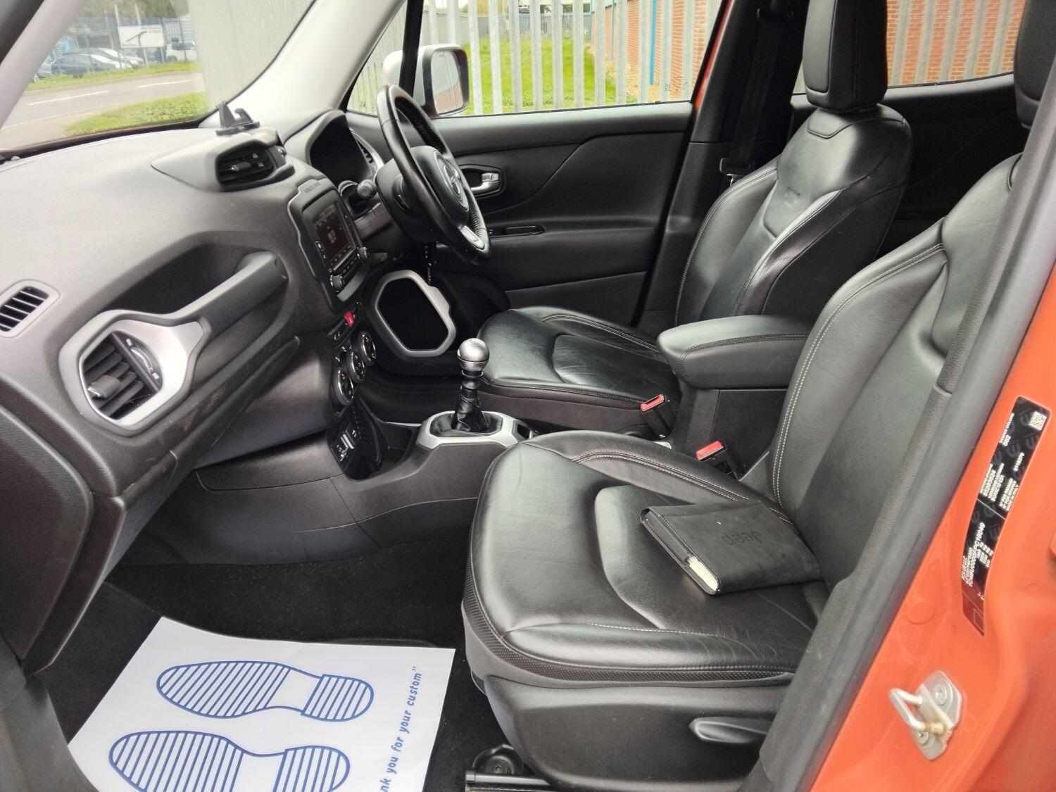 Used Jeep Renegade 2015 for sale - 76174051: Photo 9