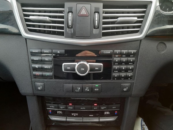 Used Mercedes-Benz E-Class 2012 for sale - 72664451: Photo 14
