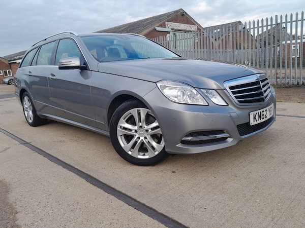 Used Mercedes-Benz E-Class 2012 for sale - 72664451: Photo 1