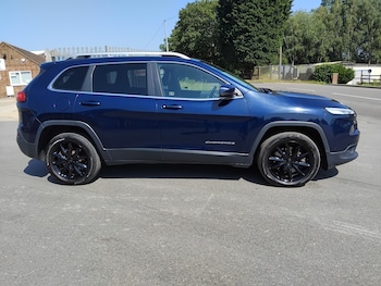 Used Jeep Cherokee 2014 for sale - 79554556: Photo