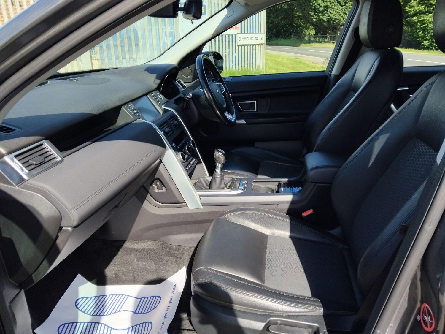 Used Land Rover Discovery Sport 2015 for sale - 76794281: Photo 10