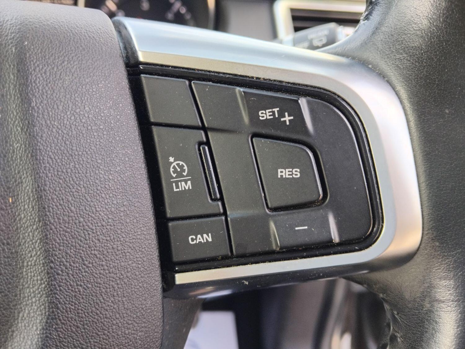 Used Land Rover Discovery Sport 2015 for sale - 76794281: Photo 19