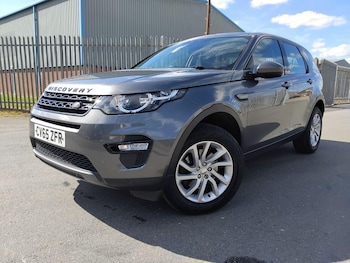 Used Land Rover Discovery Sport 2015 for sale - 76794281: Photo