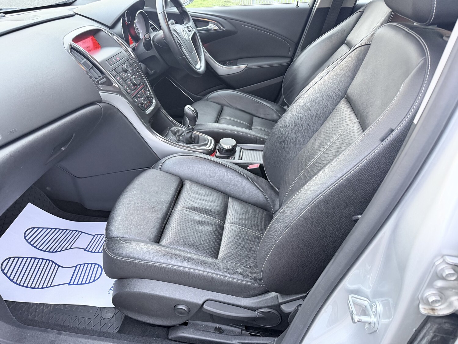 Used Vauxhall Astra 2010 for sale - 77465165: Photo 15