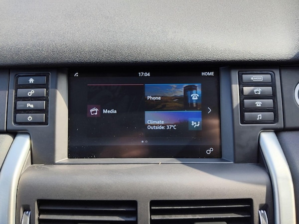Used Land Rover Discovery Sport 2017 for sale - 75079504: Photo 16