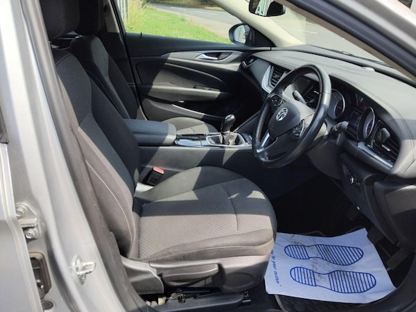 Used Vauxhall Insignia 2017 for sale - 75413015: Photo 9
