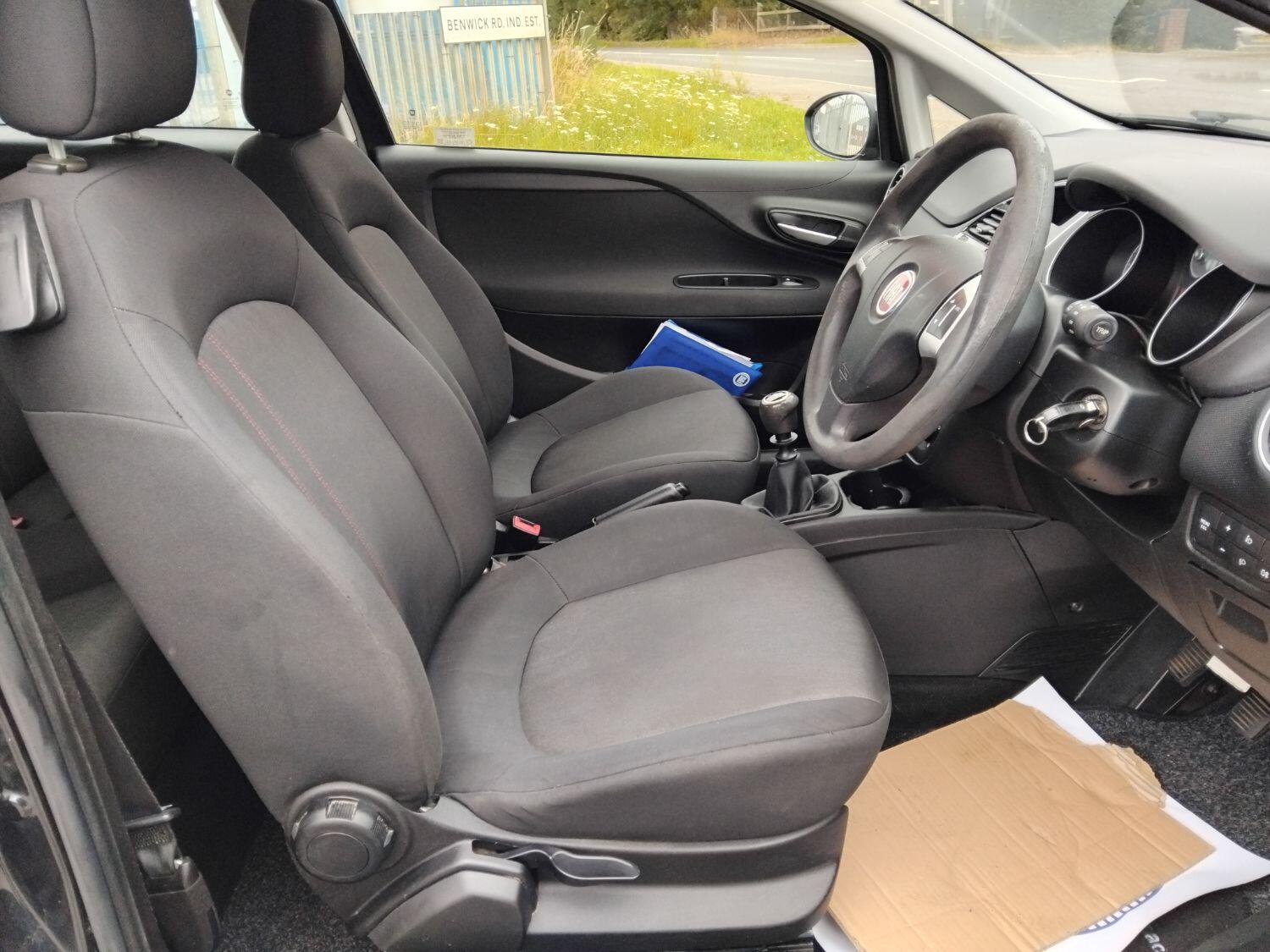 Used Fiat Punto 2014 for sale - 76019605: Photo 10