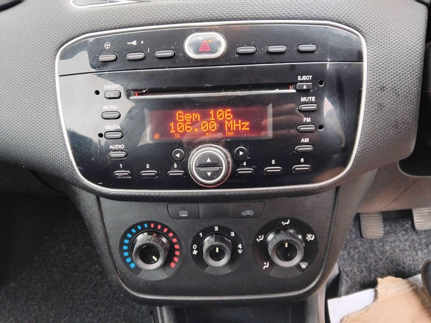 Used Fiat Punto 2014 for sale - 76019605: Photo 12