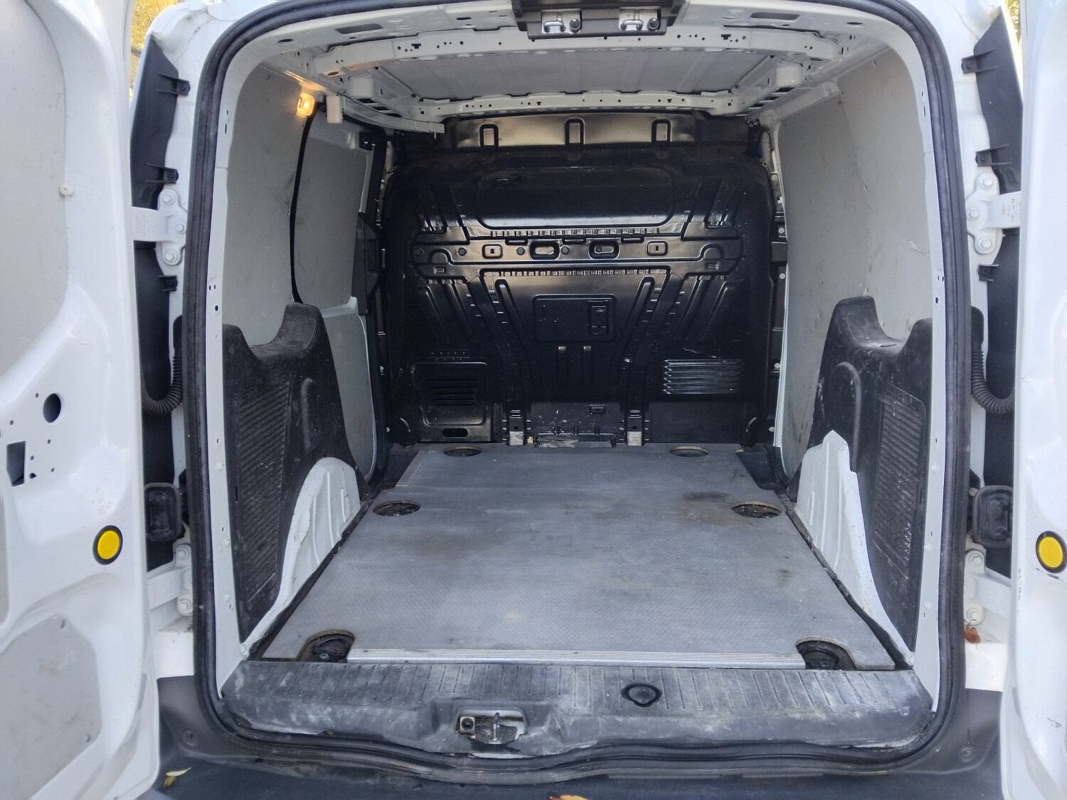 Used Ford Transit Connect 2018 for sale - 76439963: Photo 22