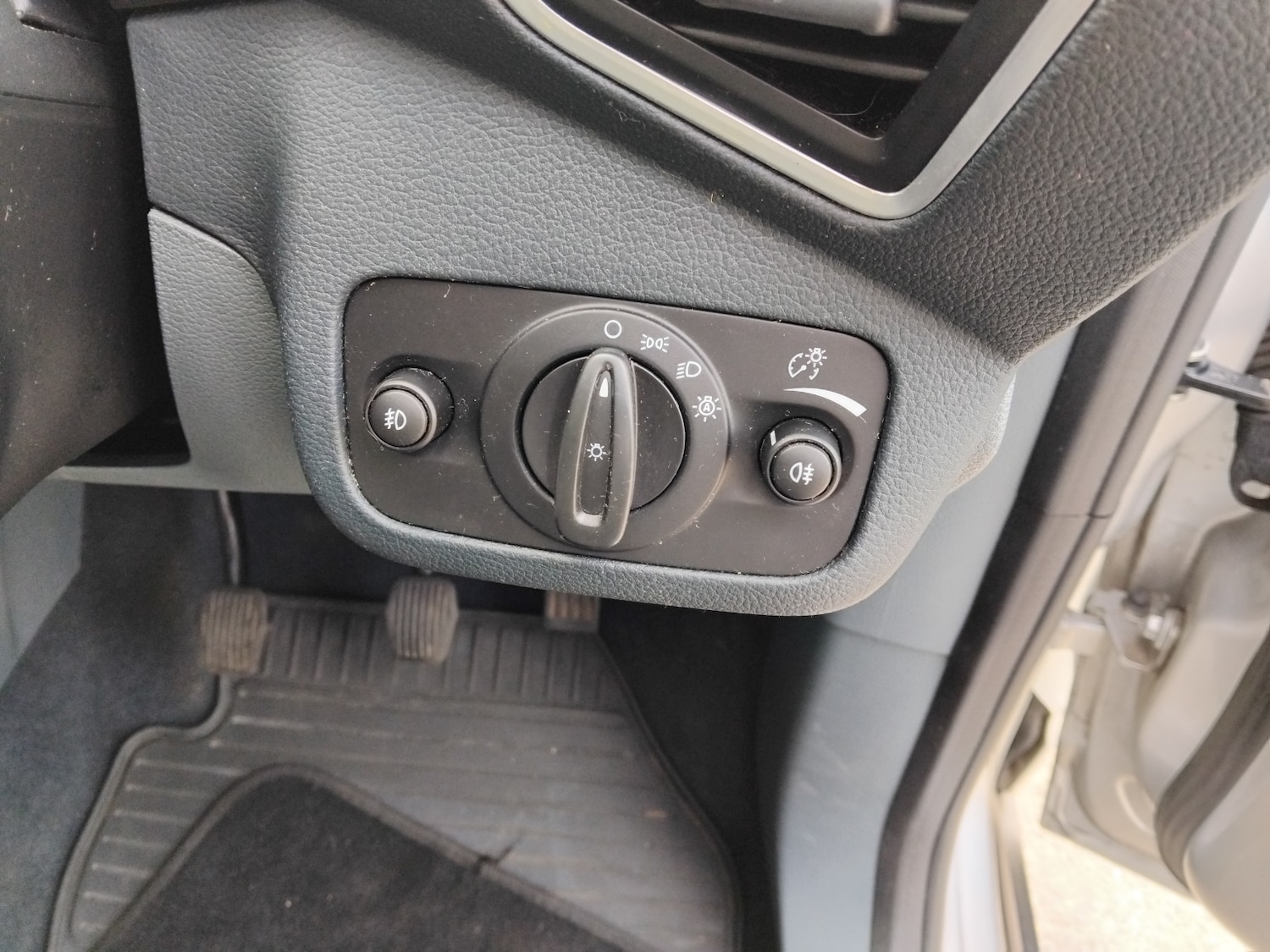 Used Ford C-Max 2013 for sale - 77735768: Photo 16