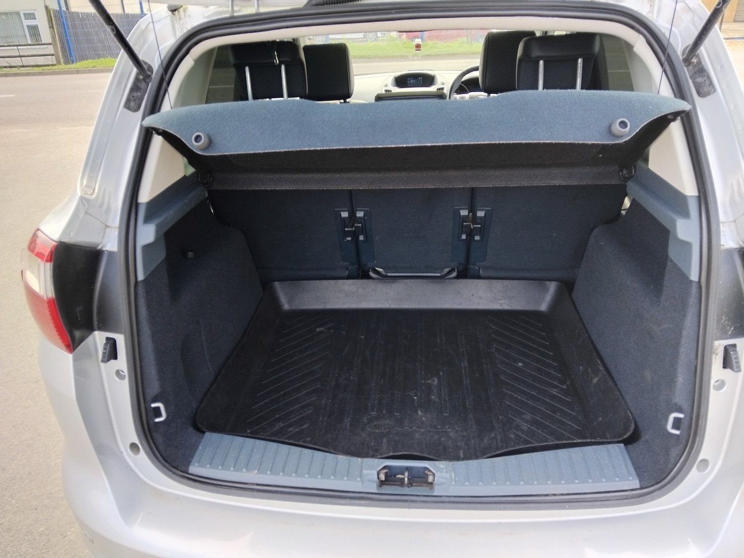 Used Ford C-Max 2013 for sale - 77735768: Photo 23