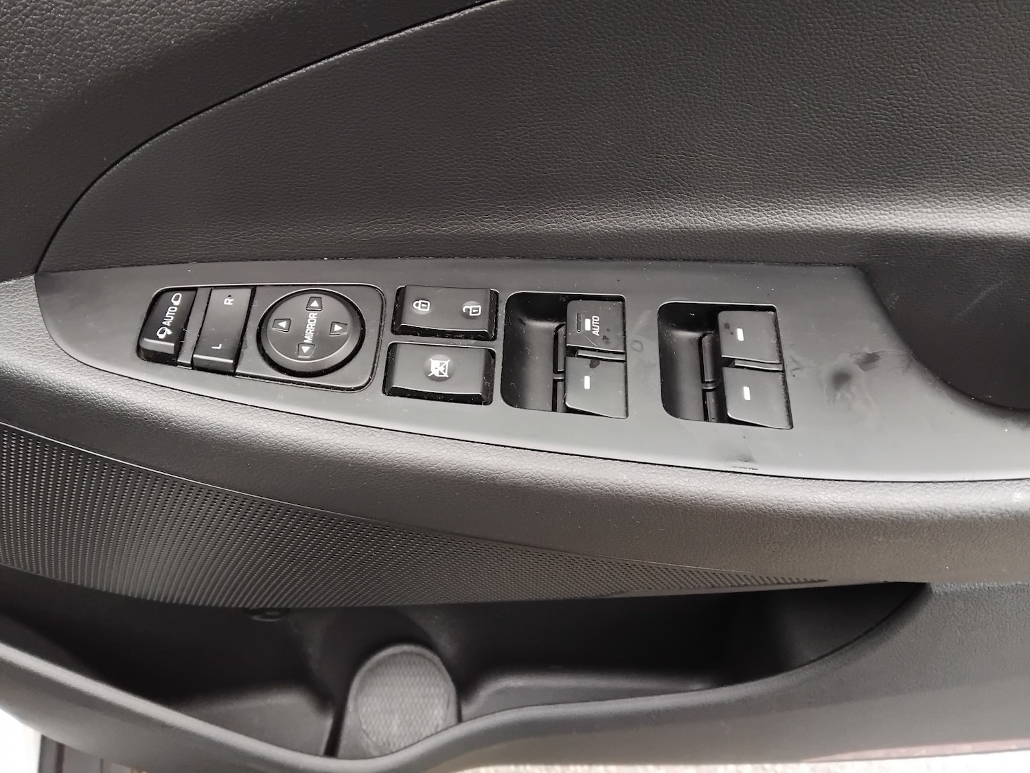 Used Hyundai TUCSON 2018 for sale - 76982755: Photo 17