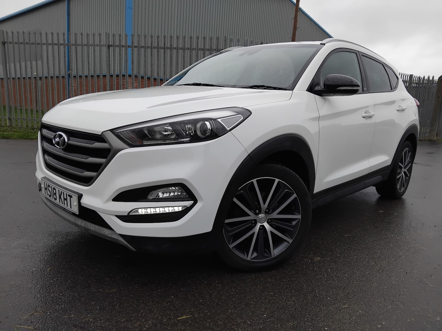 Used Hyundai TUCSON 2018 for sale - 76982755: Photo 3