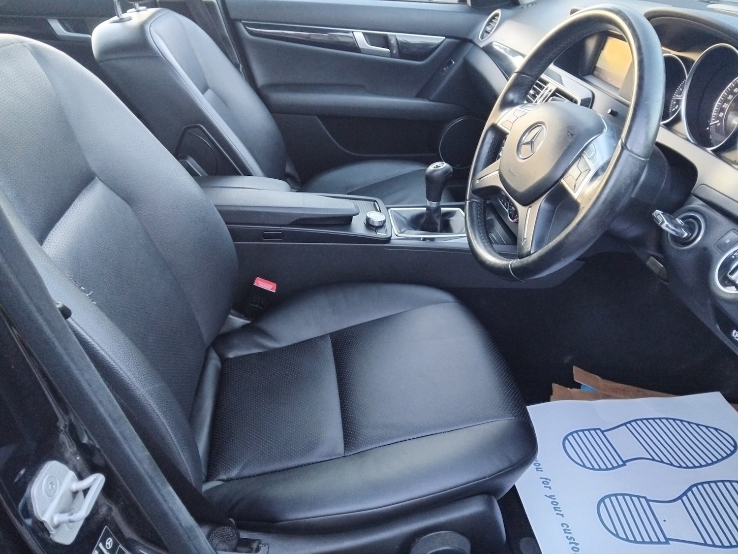 Used Mercedes-Benz C Class 2013 for sale - 77038904: Photo 11