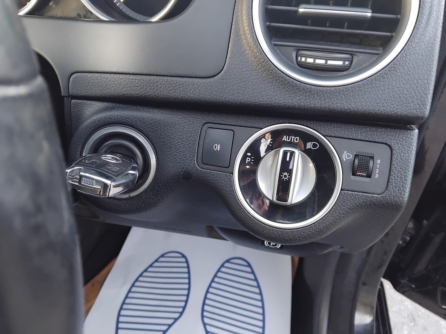 Used Mercedes-Benz C Class 2013 for sale - 77038904: Photo 14