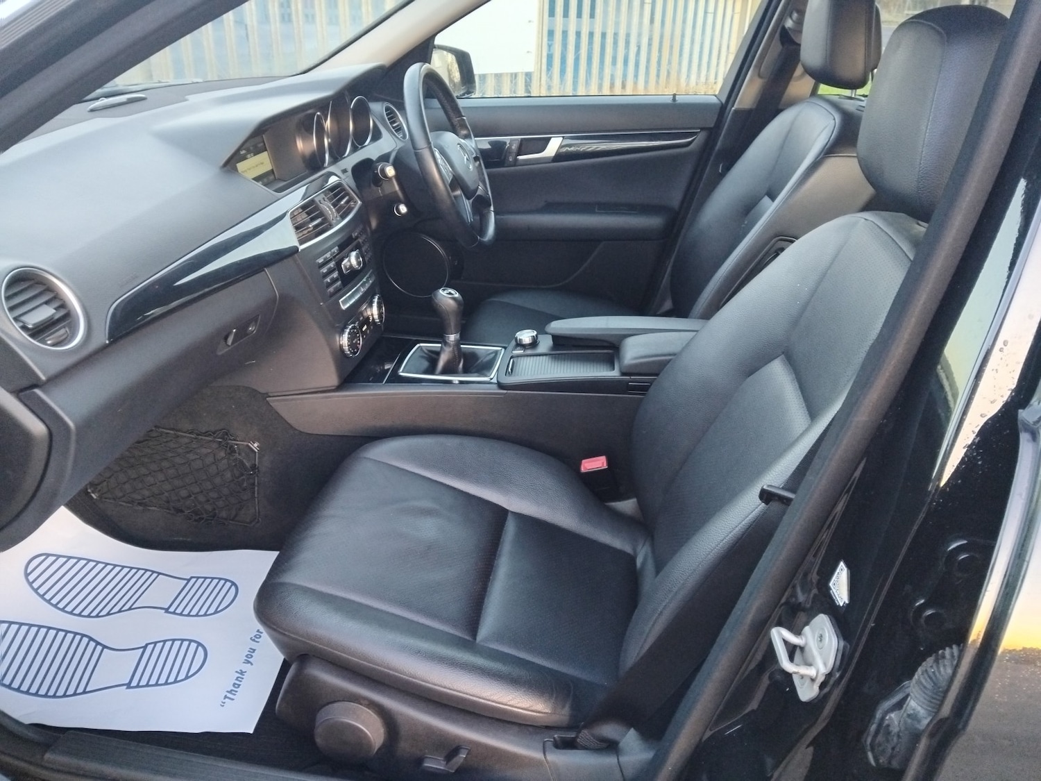 Used Mercedes-Benz C Class 2013 for sale - 77038904: Photo 9