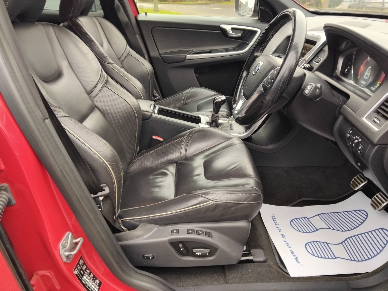 Used Volvo XC60 2014 for sale - 77438423: Photo 10