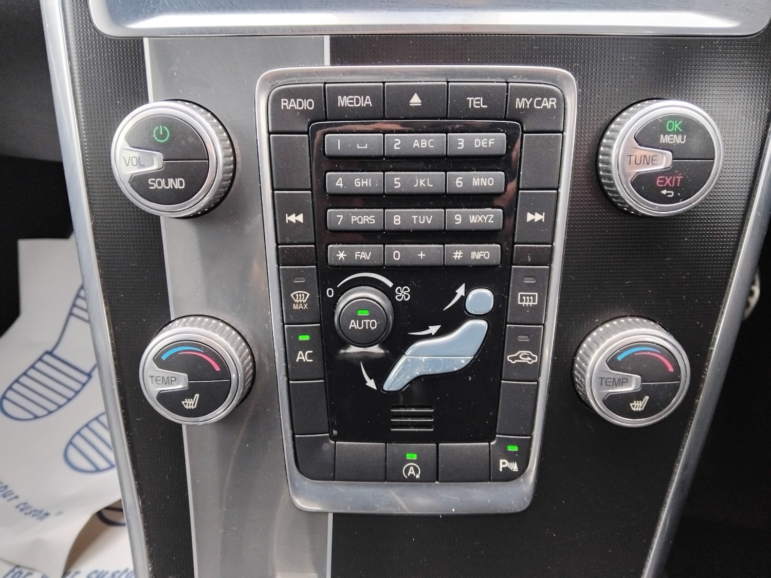 Used Volvo XC60 2014 for sale - 77438423: Photo 17