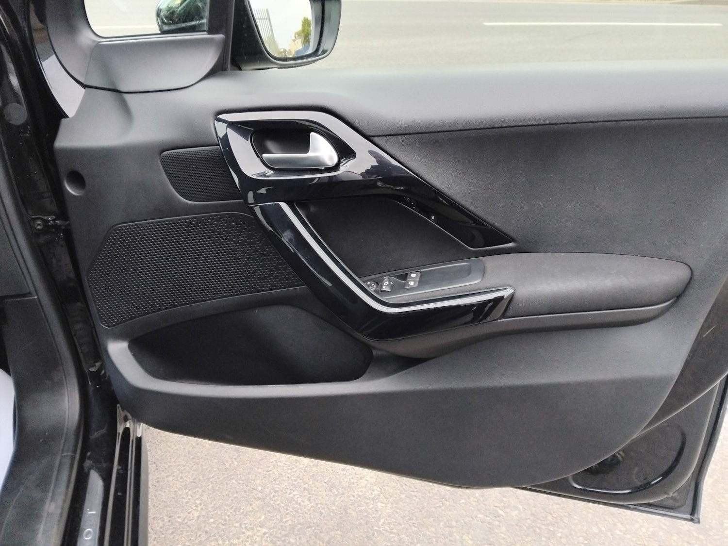 Used Peugeot 208 2019 for sale - 76407502: Photo 14