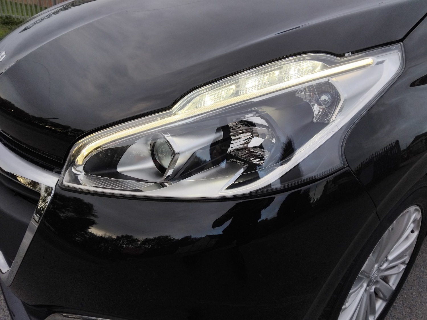 Used Peugeot 208 2019 for sale - 76407502: Photo 17