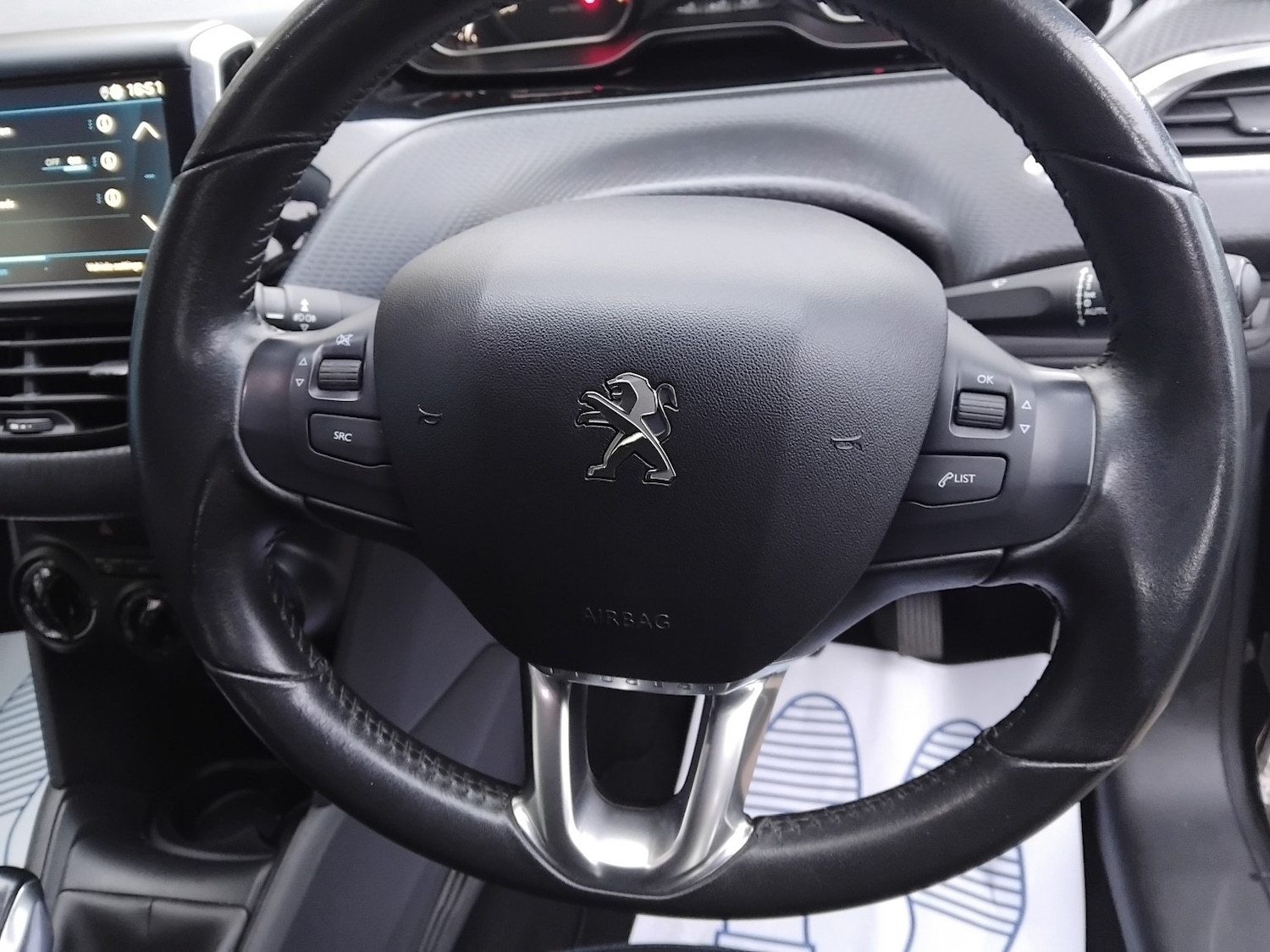 Used Peugeot 208 2019 for sale - 76407502: Photo 21
