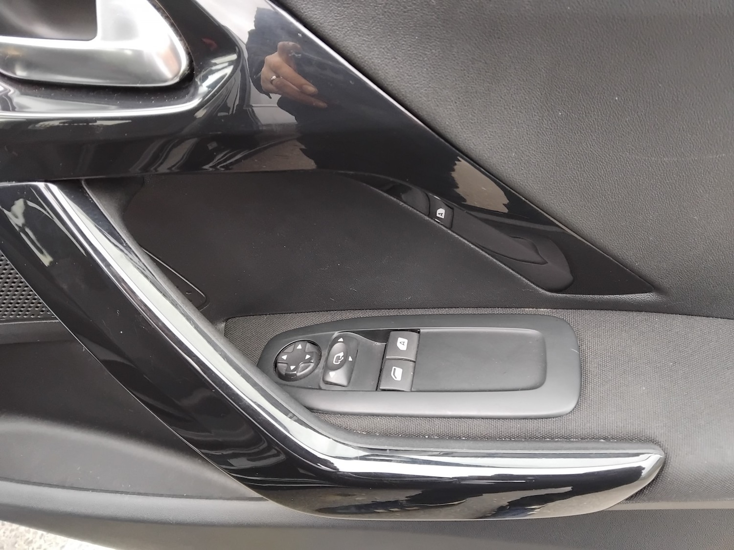 Used Peugeot 208 2019 for sale - 76407502: Photo 24