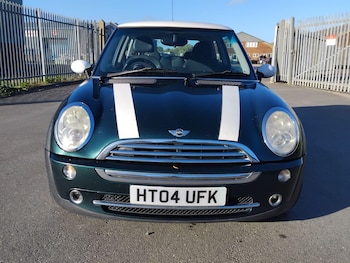 Used MINI Hatch 2004 for sale - 76174039: Photo 2