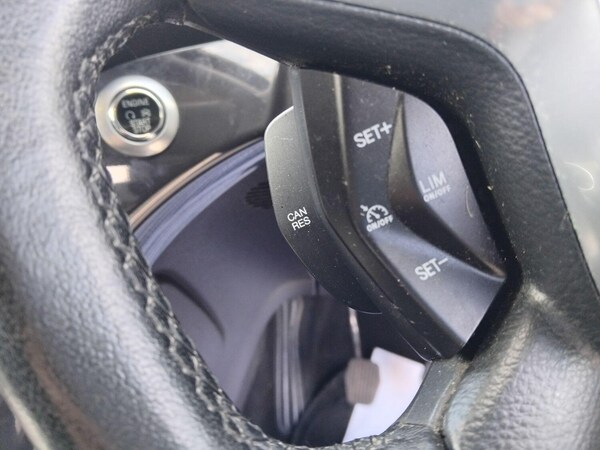 Used Ford Kuga 2015 for sale - 74858887: Photo 21
