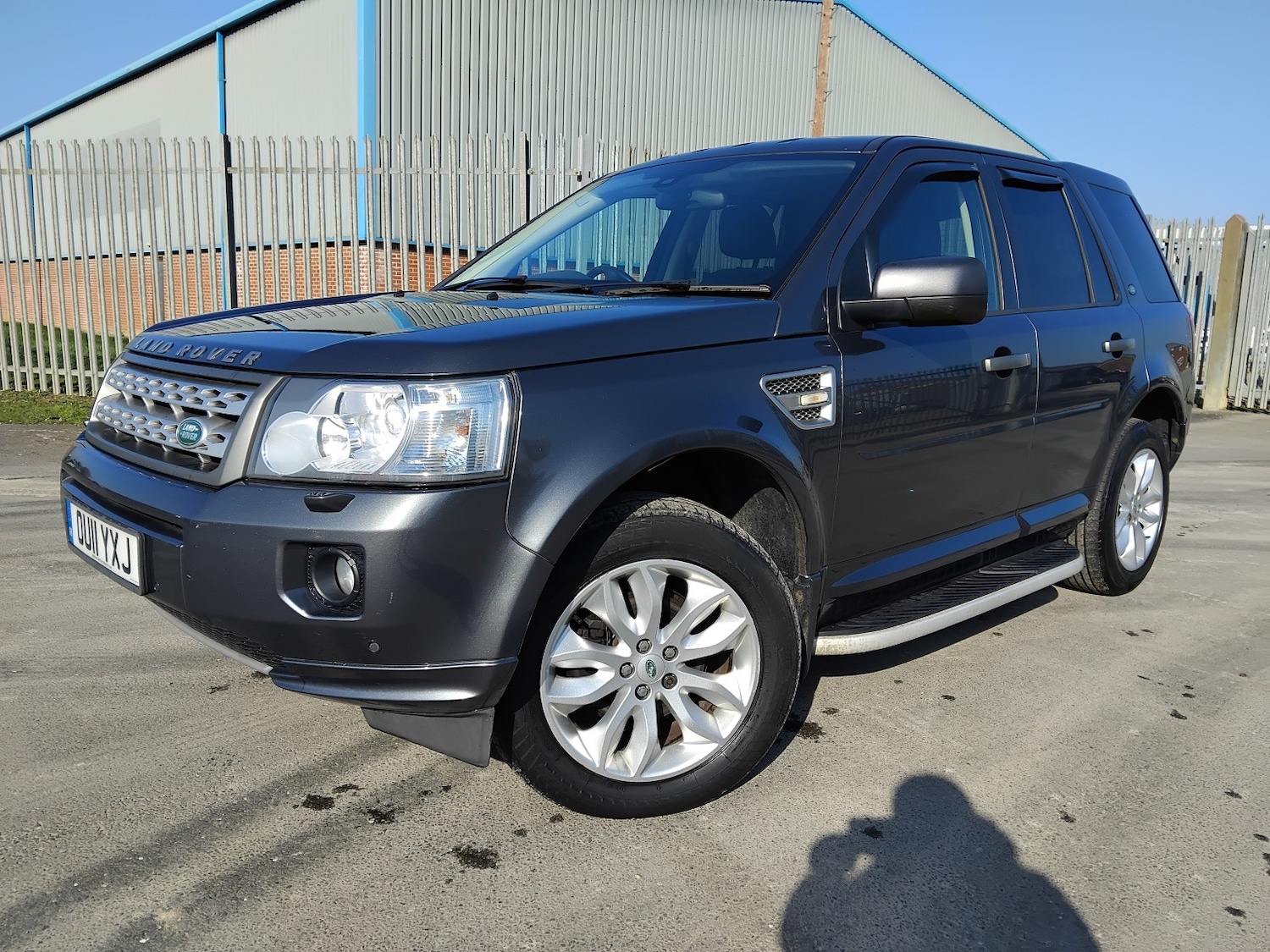 Used Land Rover Freelander 2011 for sale - 77766493: Photo 2