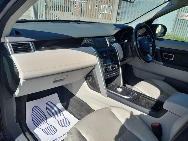 Used Land Rover Discovery Sport 2016 for sale - 74735686: Photo 11