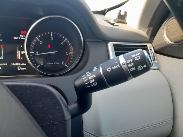 Used Land Rover Discovery Sport 2016 for sale - 74735686: Photo 26