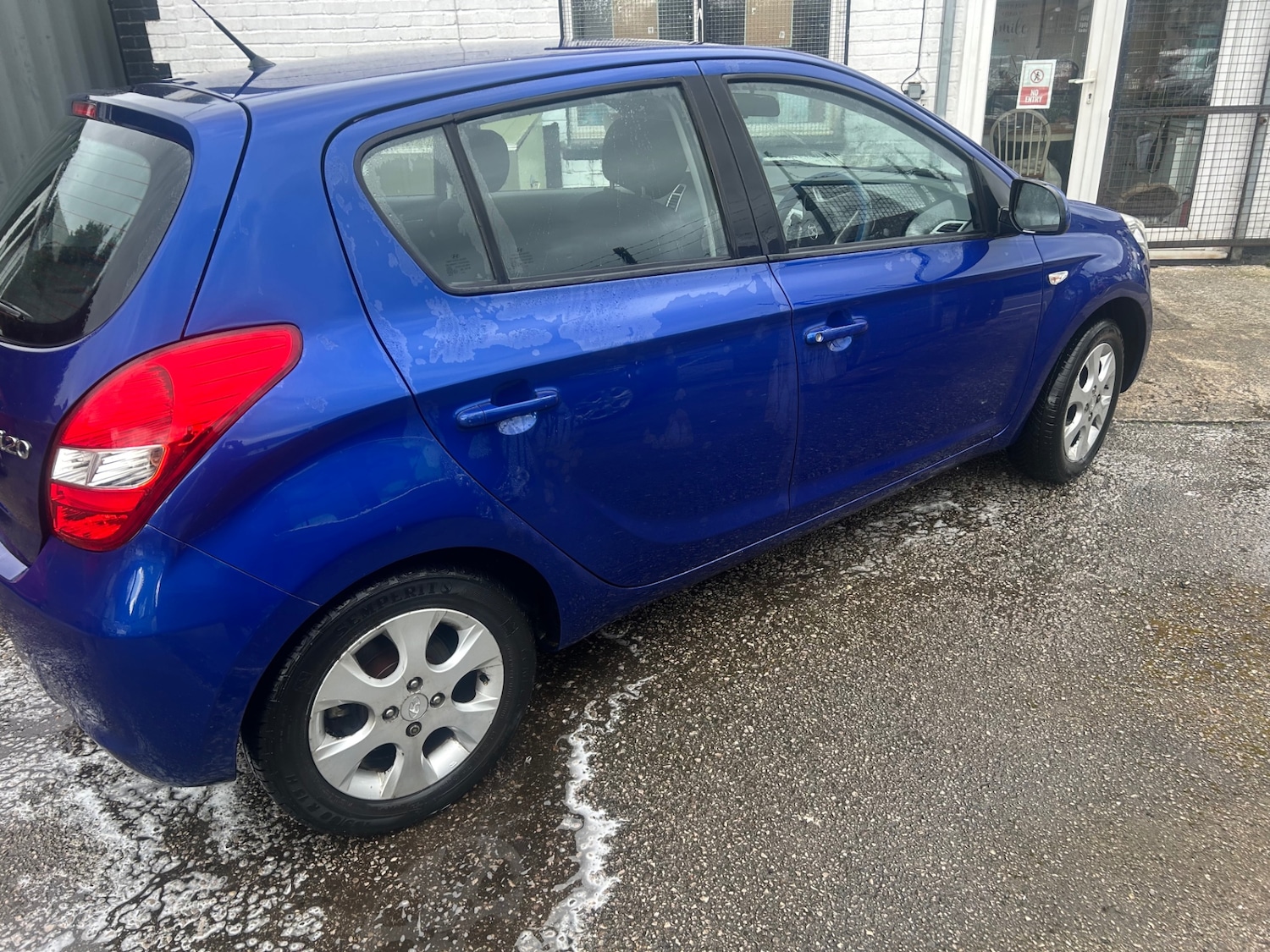 Used Hyundai i20 2010 for sale - 78000052: Photo 2